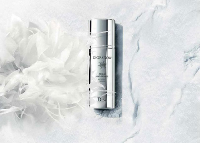 Um dos produtinhos da linha DiorSnow - Foto: Divulgação