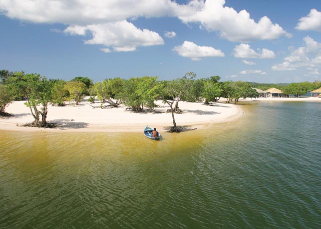 A praia do rio Tapajós - Foto: Reprodução/Harper's Bazaar