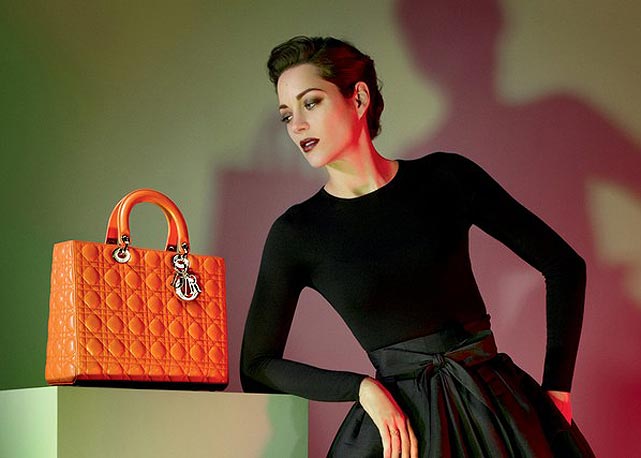 Marion e sua Lady Dior - Foto: Reprodução