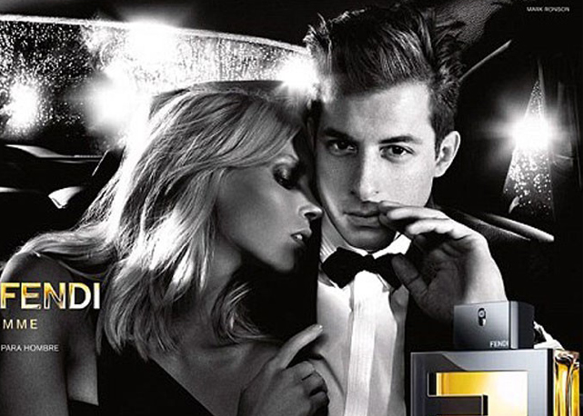 Mark Ronson na campanha da fragrância masculina da Fendi - Foto: Reprodução
