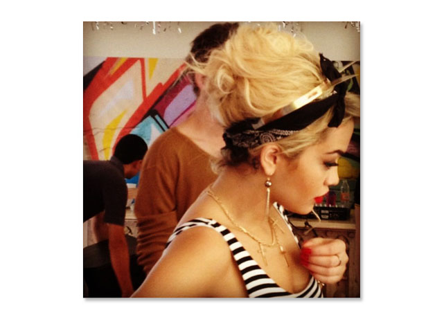Rita Ora veste C&A no evento promovido pela rede no Emiliano - Foto: Reprodução/Instagram