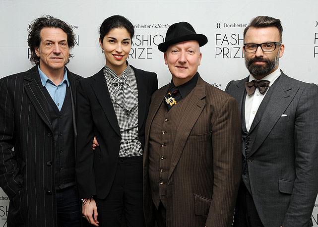 Alguns dos juízes da edição de 2013 da esquerda para a direita: Stephen Webster, Caroline Issa, Stephen Jones e Nicholas Oakwell - Foto: Divulgação