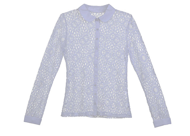 Camisas brancas são clássicos de Anne Fontaine (R$ 69.90) - Foto: Divulgação