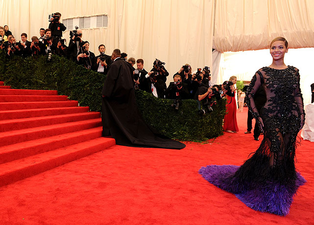 Beyoncé na edição 2012 do Costume Institute Benefit - Foto: Getty Images