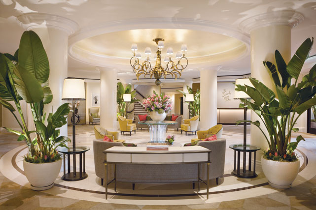 O novo hall de entrada do hotel Beverly Hills, assinado por Adam Tihany - Foto: Divulgação