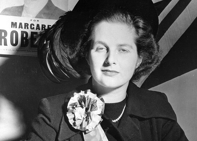 Margareth Thatcher nos anos 1950, início da sua carreira política, quando ainda usava o nome Margaret Roberts - Foto: Getty Images