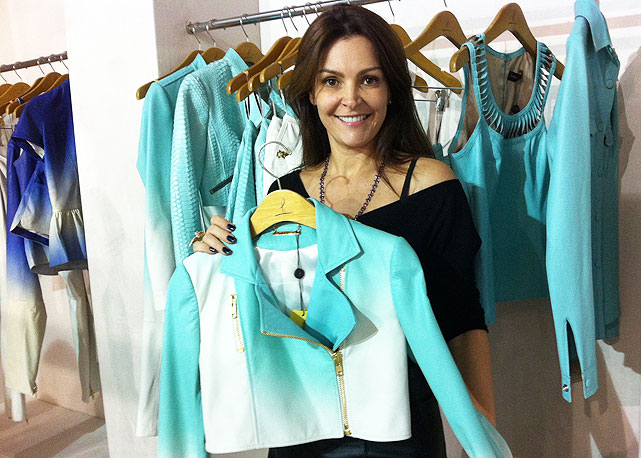 Patricia Motta mostra sua jaqueta de verão 2014 - Foto: Anna Del Mar