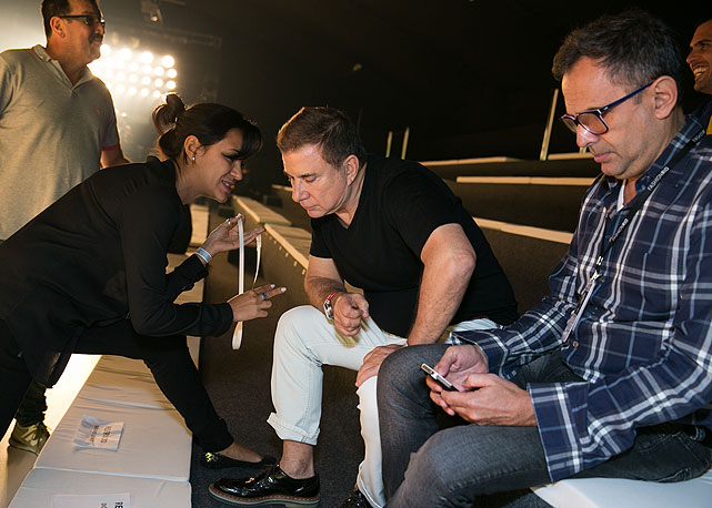 Mais um ensaio, agora ao lado de Paulo Borges - Foto: Anna Clara Carvalho/Harper's Bazaar