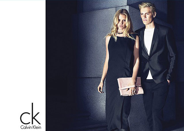 O logo CK Calvin Klein, que será extinto do mercado - Foto: Divulgação