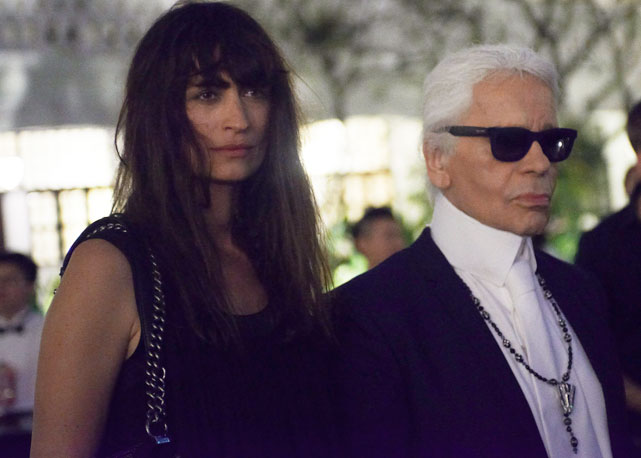 Karl Lagerfeld com Caroline de Maigret no evento da Chanel - Fotos: Divulgação