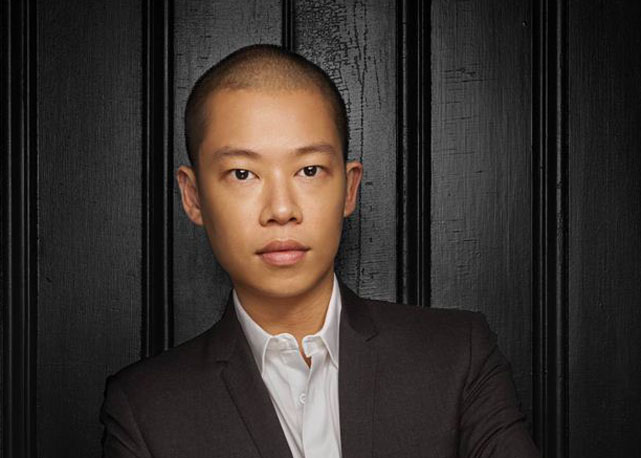     Estilista Jason Wu assume a linha feminina da Hugo Boss - Foto: Getty Images