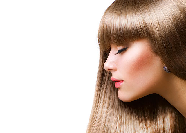Cabelo mais liso com óleo novo no mercado! - Foto: Reprodução