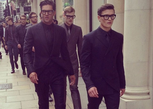 Desfile da coleção de alfaiataria masculina na Bond Street, novo endereço da grife - Foto: Reprodução/Instagram