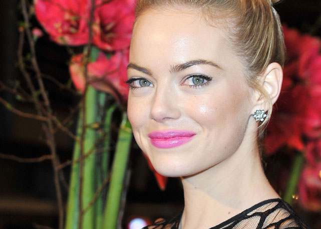 Emma Stone revela segredinho de beauté: esfoliação com bicarbonato de sódio - Foto: Getty Images