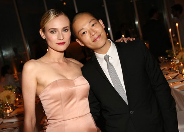 Diane Krueger e Jason Wu no jantar beneficente que o estilista armou em prol da ACRIA - Foto: Reprodução