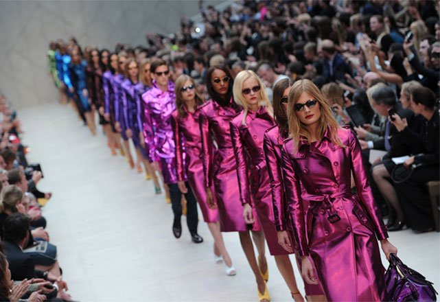 Desfile da Burberry nesta temporada de inverno da London Fashion Week - Foto: Getty Images
