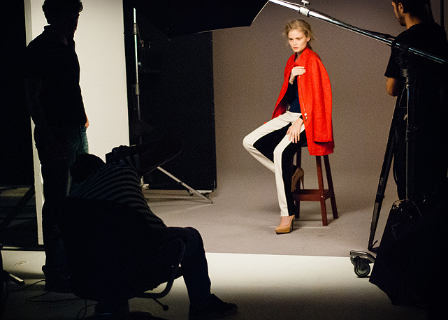 Os bastidores do editorial - Foto: Giselle Galvão/Harper's Bazaar