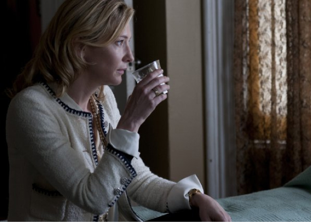 Cate Blanchett veste Chanel em Blue Jasmine. novo filme de Woody Allen - Foto: divulgação