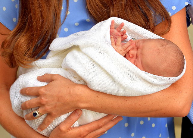 George nos braços da mãe Kate Middleton - Foto: Getty Images