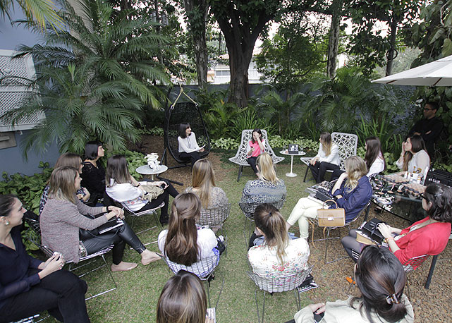 Um geral do bate-papo   - Foto:Arthur Vahia/ divulgação