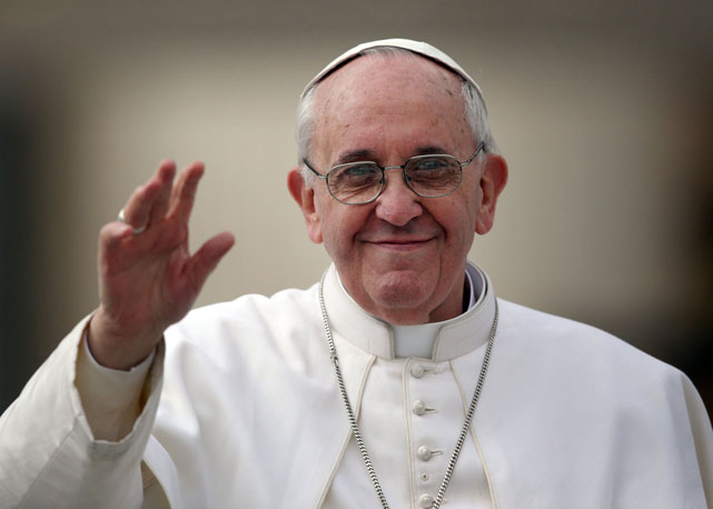 Vestes do Papa Francisco para a JMJ foram feitas no Brasil e com material reciclado - Foto: Reprodução