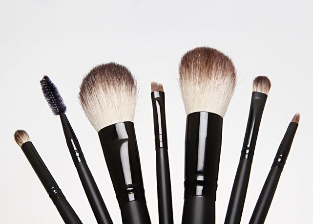 Bazaar indica os pinceis tem-que-ter em toda nécessaire - Foto: Reprodução