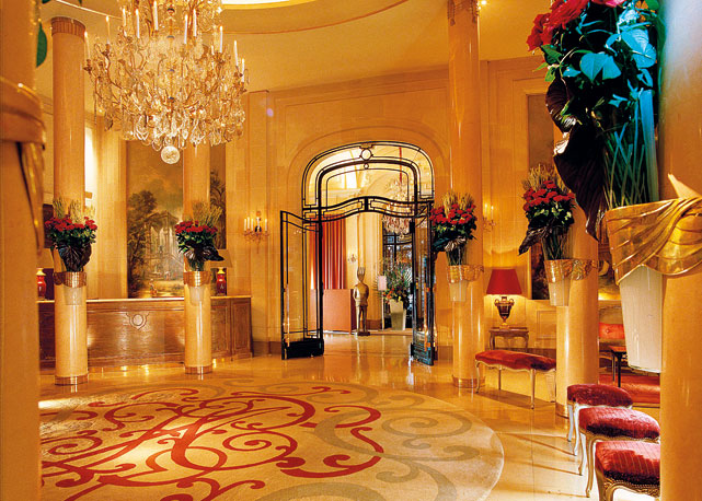 Salão do hotel - Foto: Reprodução/Harper's Bazaar