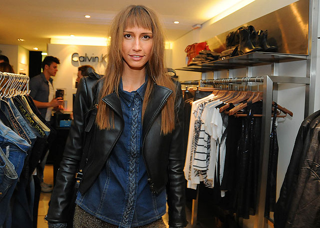 Michelli Provensi confere o verão da Calvin Klein - Foto: Alexandre Virgílio/SiteRG