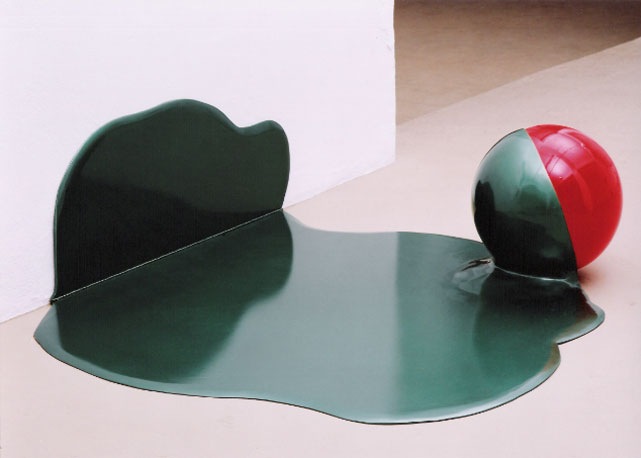 A obra de Tatiana Blass exposta na 30 × bienal - Foto: divulgação
