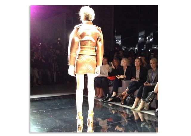 A passarela de Tom Ford - Foto: reprodução/Instagram