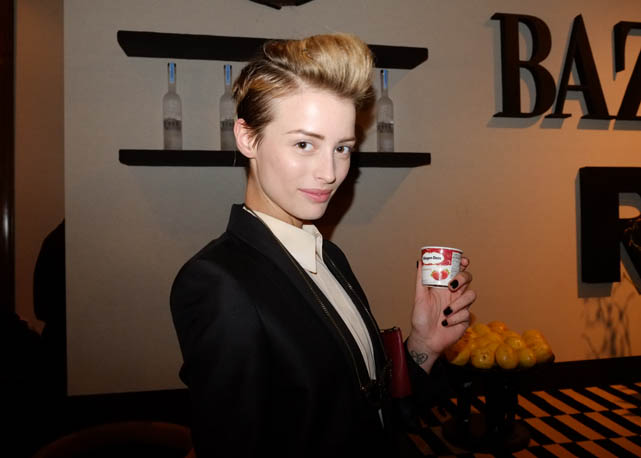 Flavia Lucini e seu Häagen-Dazs de morango - Foto :Caroline Barrionuevo: