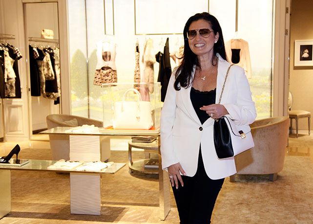 Cris já está na loja da Dior! - Foto: Waldemir Filetti/divulgação