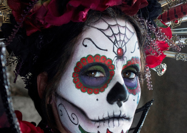 Make inspirado na coleção Rick Baker - Foto: divulgação