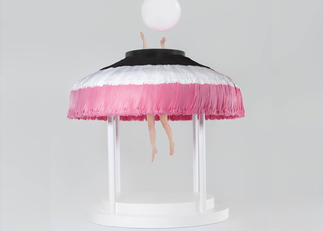 Obra de Ionna Vautrin para a expo do miss Dior - Foto: Reprodução