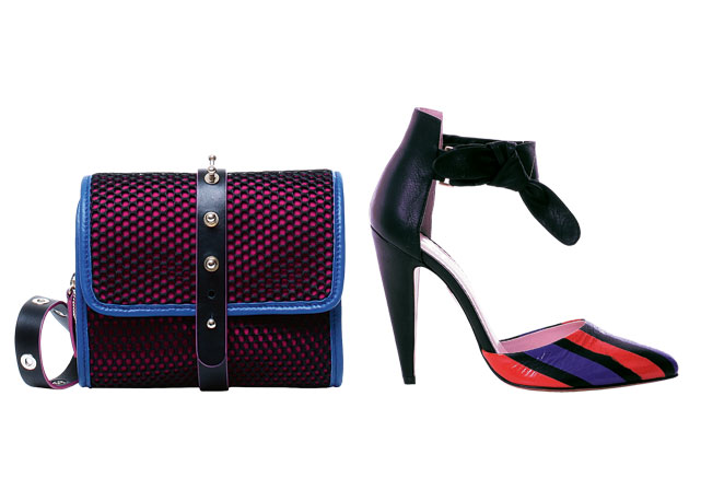 Na esquerda, bolsa (R$ 2.195) e a direita (R$ 1.980) - Fotos: reprodução/Harper's Bazaar