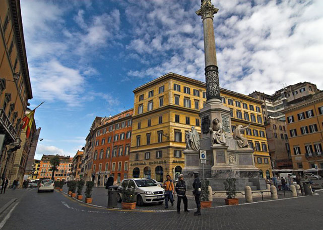 Piazza Mignanelli, o novo investimento da Valentino - Foto: reprodução