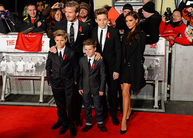 A família Beckham reúnida no red carpet - Foto: Getty Images