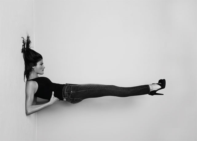 Campanha da linha Revel, da Levi’s  - Fotos:reprodução/Harper's Bazaar