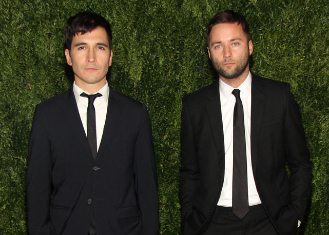 A dupla Jack McCollough e Lazaro Hernandez - Foto: Getty Images