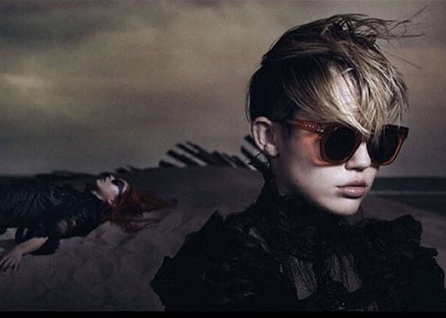 A cantora foi fotografada pela dupla David Sims e Katie Grand - Foto: reprodução