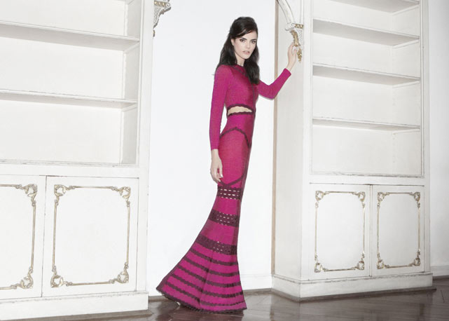 Um dos vestidos longos da coleção - Foto: Robert Astley Sparke / divulgação
