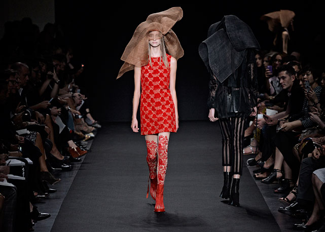 Desfile de inverno 2014 da grife – Foto: Getty Images