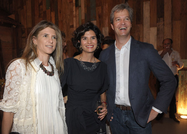 Fernanda Feitosa com Lissa e Mauro Tozzi - Foto: divulgação