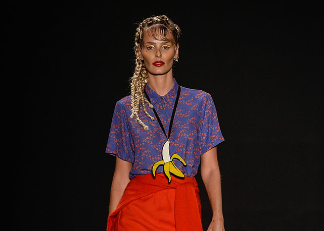 Yasmin na passarela da Ausländer - Foto: Agência Fotosite