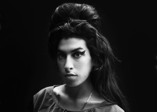 Amy Winehouse po Heide Slimane - Foto: Heidi Slimane/divulgação