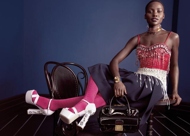 Lupita Nyong'o para a Miu Miu - Foto: divulgação