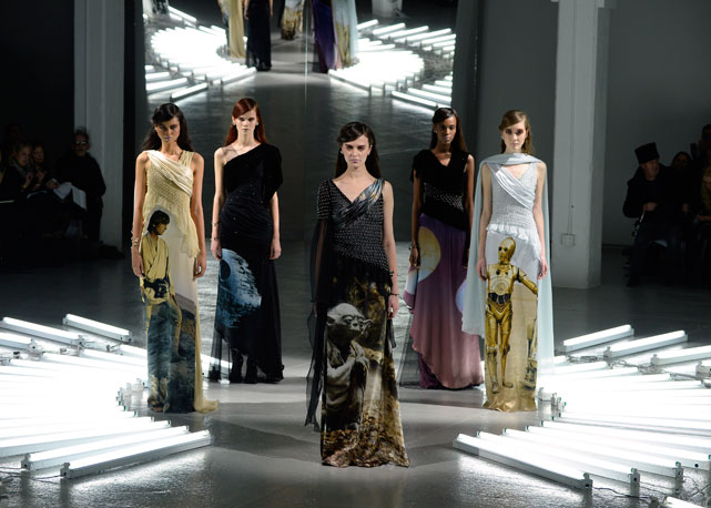 Desfile de inverno 2015 da Rodarte - Foto: Getty Images