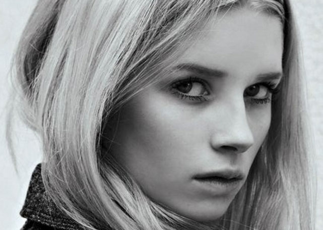 Lottie Moss, a irmã mais nova de Kate, quer impulsionar sua carreira de modelo - Foto: reprodução
