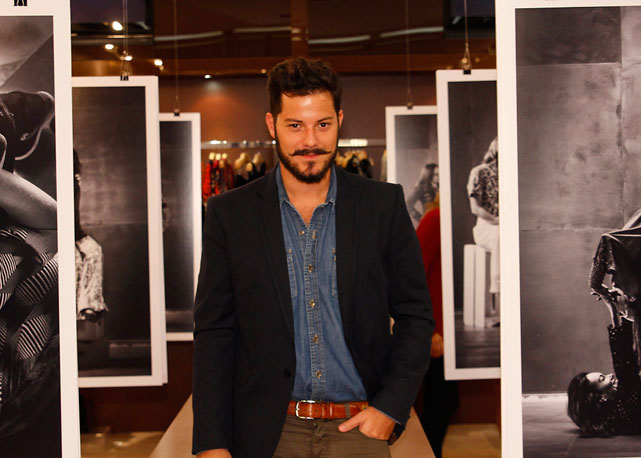 Victor Collor de Mello, que assinou o shooting especial para o dia das mães da Spezzato - Foto: - Foto: Arthut Vahia/Site RG