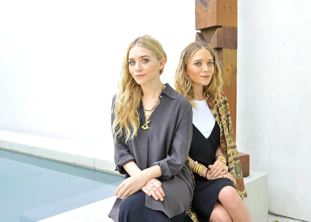 As gêmeas Mary-Kate e Ashley Olsen inauguram primeira loja da The Row em L.A. - Foto: Reprodução